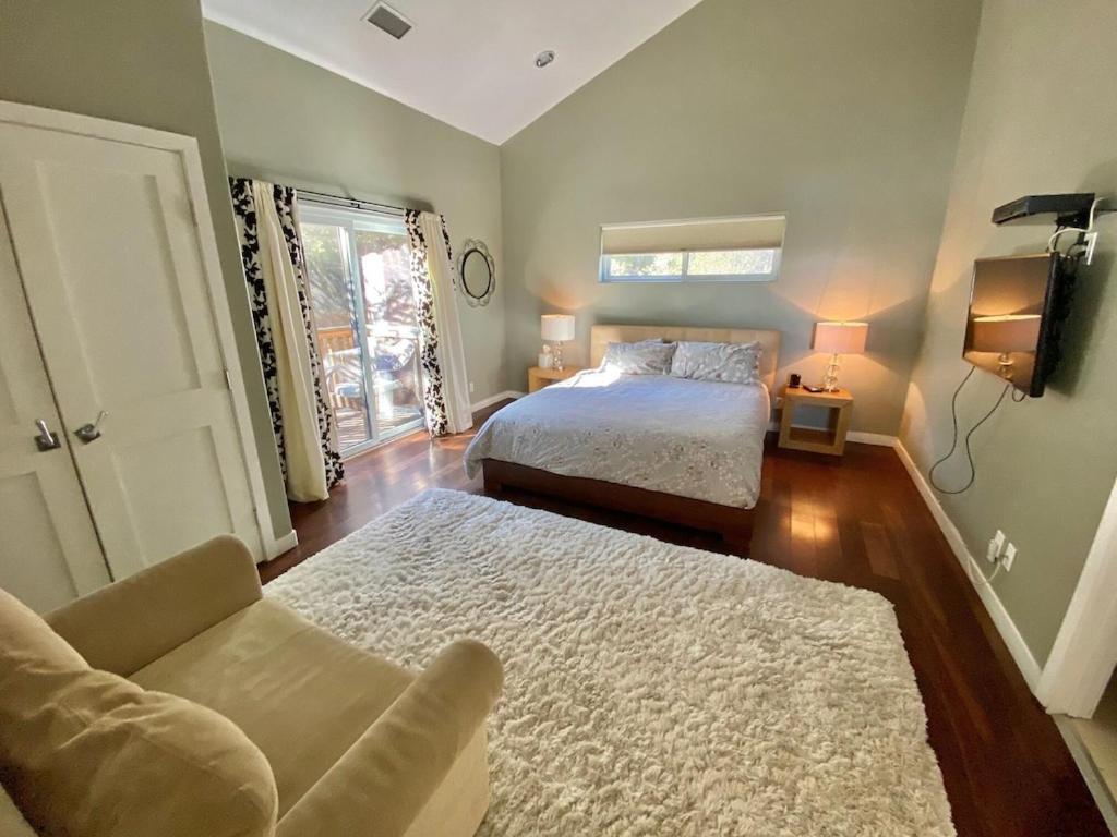 Modern 6 Bedroom Retreat, Stunning Lake Views, Close To Village! เลคแอร์โรว์เฮด ภายนอก รูปภาพ